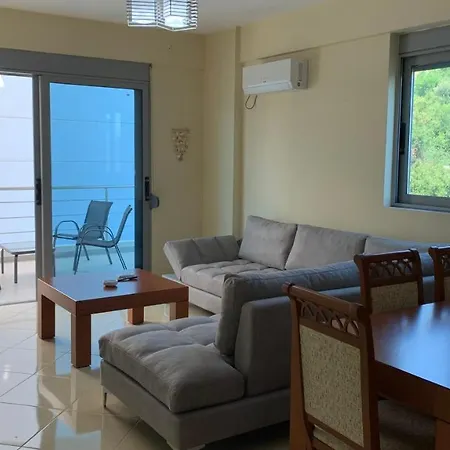 Cozy Apartment - 50 Meters From Popular Beaches Sarande Exterior photo